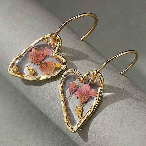 Gold Boho Flower Glass Dangle Earrings - Picture 1 of 4